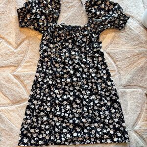 Trixxi Women's Black and White Summer-dresses